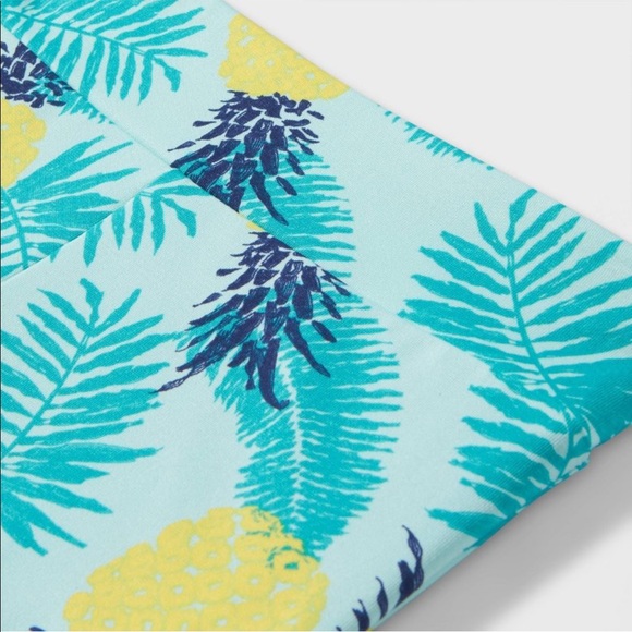 Baby Girls' Pineapple Print Swim Leggings
Cat & Jack Turquoise Blue 12M - Picture 2 of 6